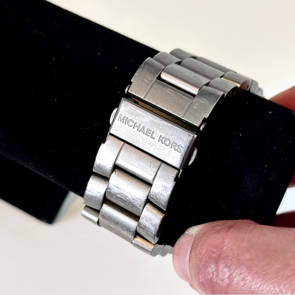 MICHAEL KORS | Men's Drake Titanium Chronograph Quartz Watch | MK 8231… - Picture 4 of 9
